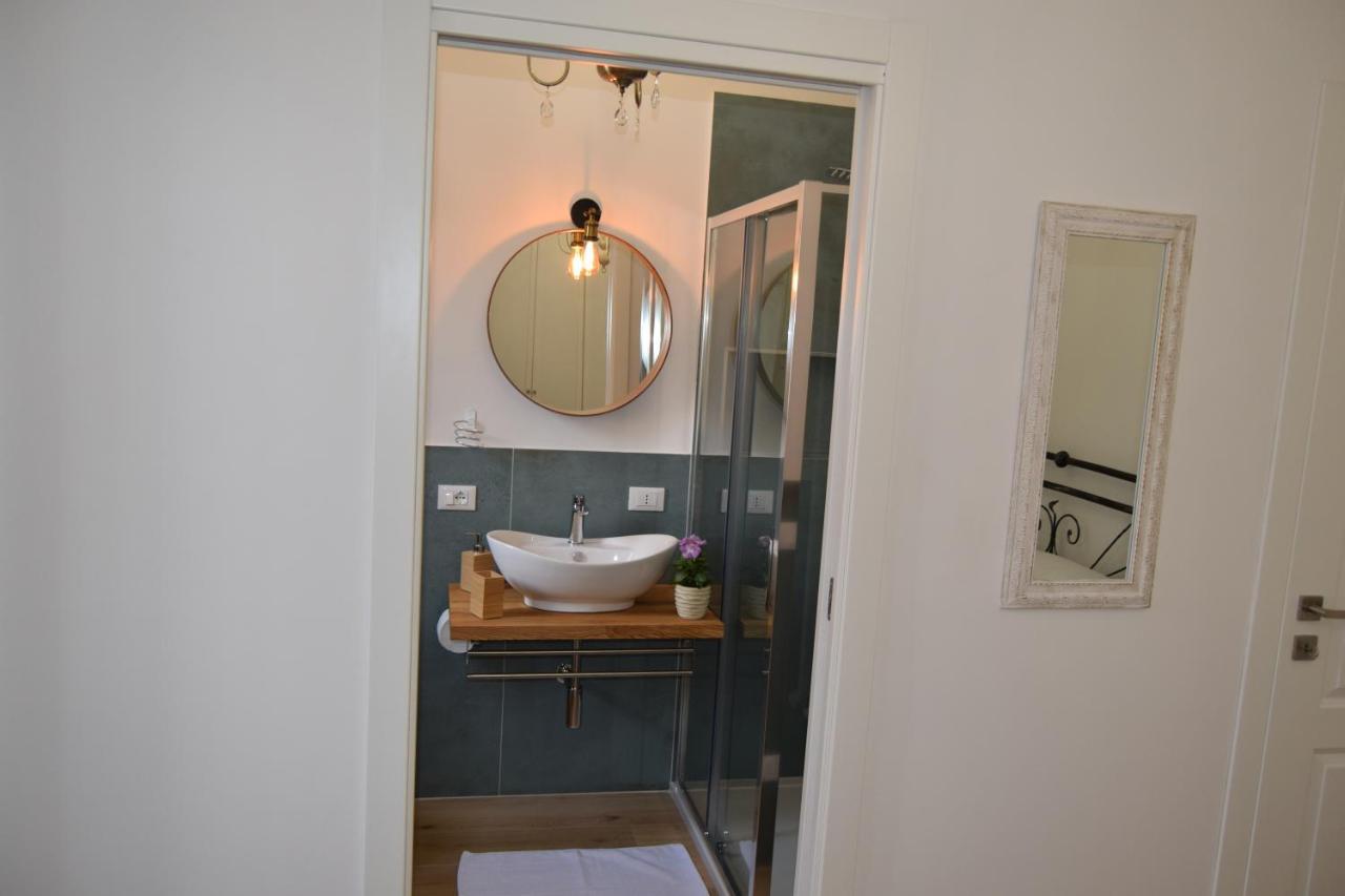 Caporama Apartment Terrasini Bagian luar foto