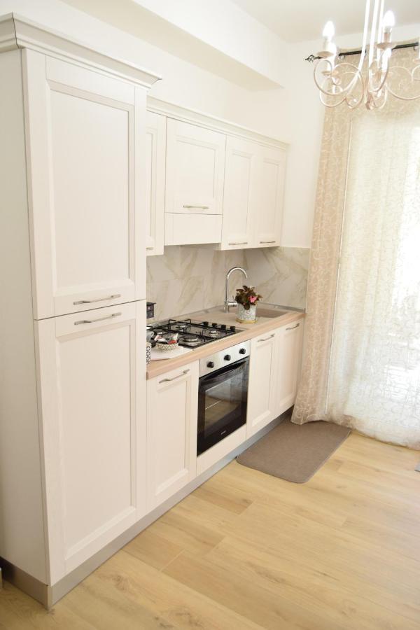 Caporama Apartment Terrasini Bagian luar foto